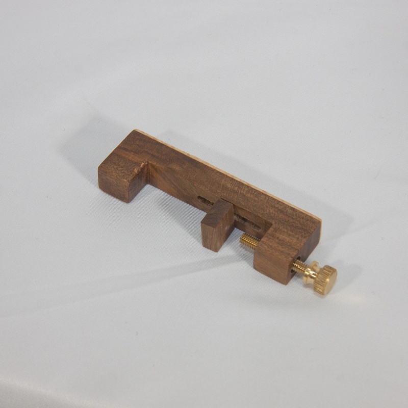 Roosebeck Capo For Mountain Dulcimer - Walnut