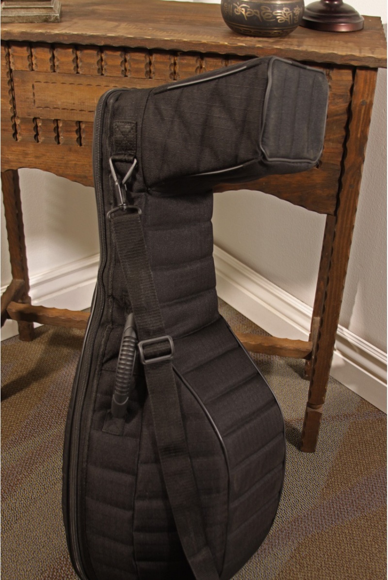 Roosebeck Deluxe 6-Course Lute Walnut