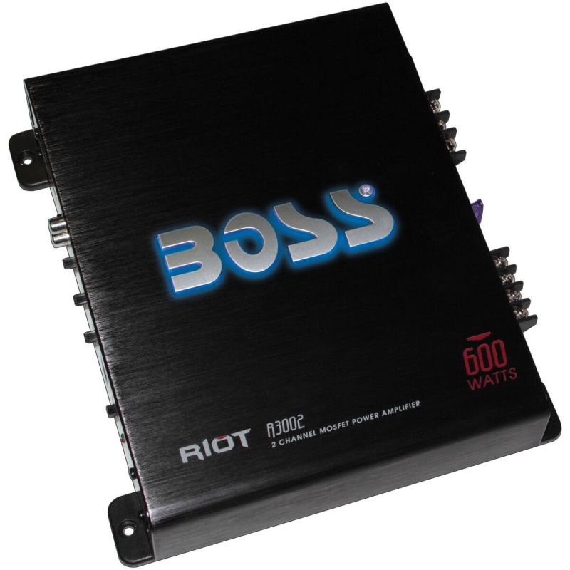 Boss R3002 Riot 600 Watt 2 Channel Mosfet Car Audio Amplifier